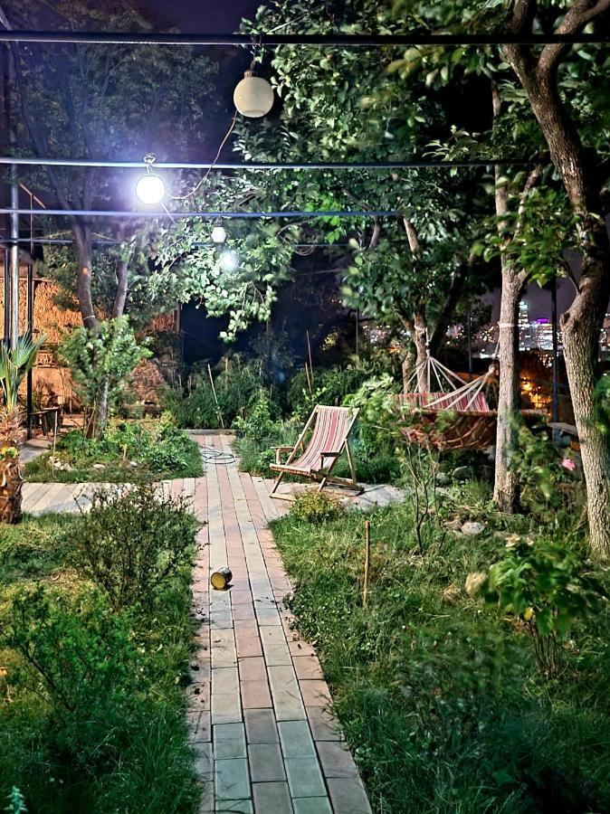 Green Garden - Crimea Tbilisi Eksteriør billede